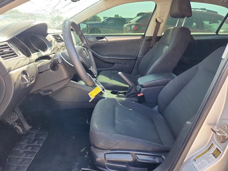 2015 Volkswagen Jetta მანქანა იყიდება აუქციონზე, vin: 3VWD17AJ1FM310238, აუქციონის ნომერი: 64100196