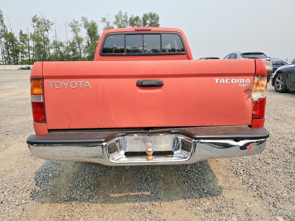 2000 Toyota Tacoma მანქანა იყიდება აუქციონზე, vin: 4TAVL52N7YZ642690, აუქციონის ნომერი: 63676756