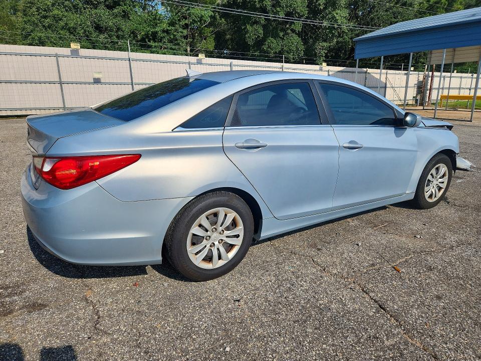 2013 Hyundai Sonata მანქანა იყიდება აუქციონზე, vin: 5NPEB4AC6DH552496, აუქციონის ნომერი: 63445716