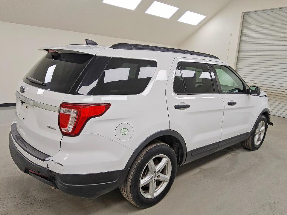 63882346 :رقم المزاد ، 1FM5K8B84JGB13262 vin ، 2018 Ford Explorer مزاد بيع