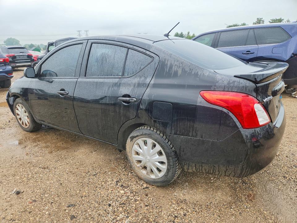 65127676 :رقم المزاد ، 3N1CN7AP7EL835240 vin ، 2014 Nissan Versa مزاد بيع