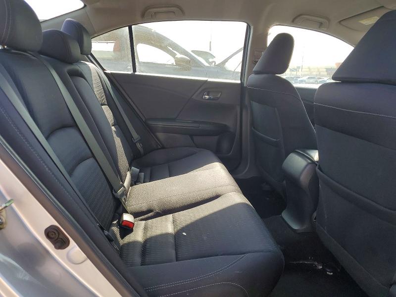 63533396 :رقم المزاد ، 1HGCR2F55FA000078 vin ، 2015 Honda Accord مزاد بيع