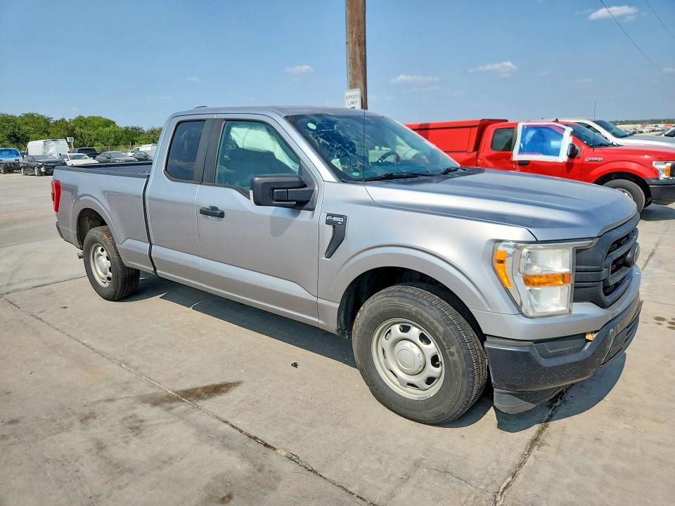 63712366 :رقم المزاد ، 1FTEX1CBXMFB02333 vin ، 2021 Ford F150 مزاد بيع