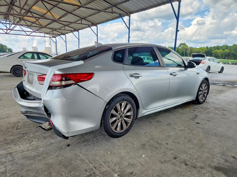 Aukcja sprzedaży 2017 Kia Optima, vin: 5XXGT4L38HG171320, numer aukcji: 63692596