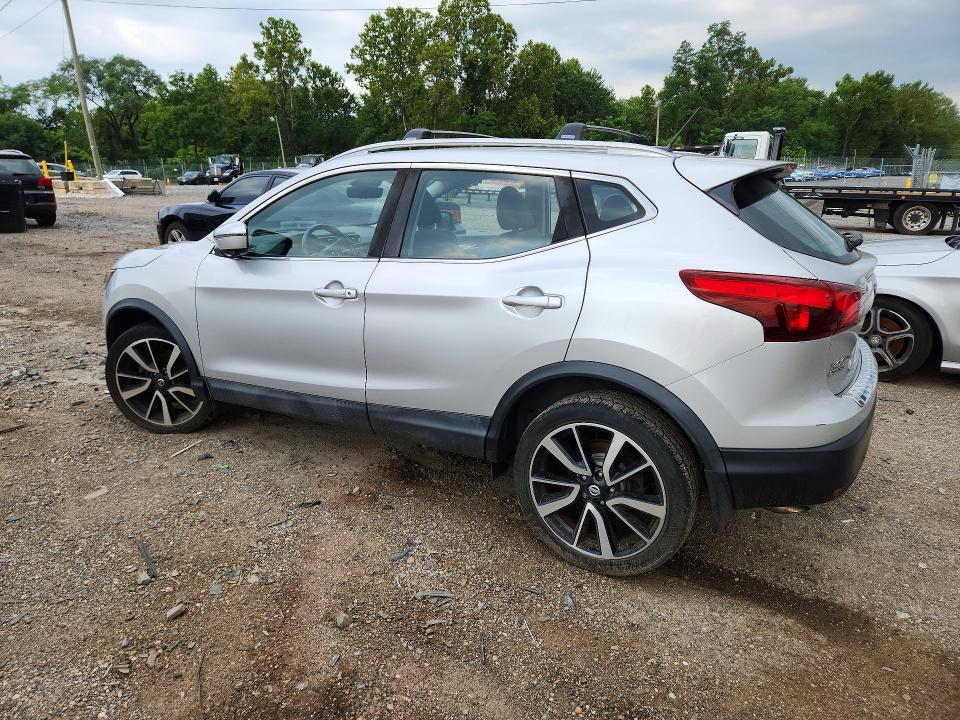 2017 Nissan Rogue Sport მანქანა იყიდება აუქციონზე, vin: JN1BJ1CR8HW130433, აუქციონის ნომერი: 62145476