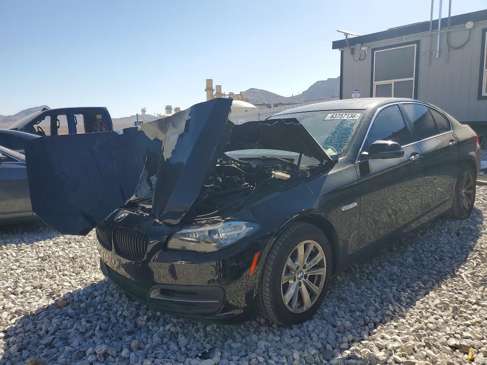 63757136 :رقم المزاد ، WBA5A5C56ED510664 vin ، 2014 Bmw 528 مزاد بيع