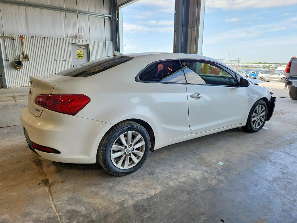 2016 Kia Forte Koup მანქანა იყიდება აუქციონზე, vin: KNAFX6A88G5658964, აუქციონის ნომერი: 65331326