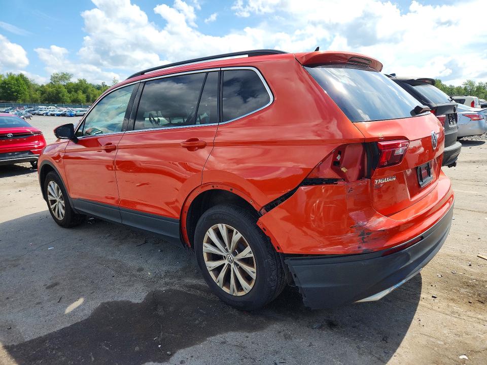 64422546 :رقم المزاد ، 3VV2B7AX5KM108347 vin ، 2019 Volkswagen Tiguan مزاد بيع