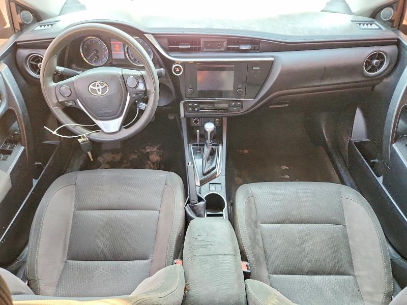 63939076 :رقم المزاد ، 2T1BURHE0HC906572 vin ، 2017 Toyota Corolla مزاد بيع