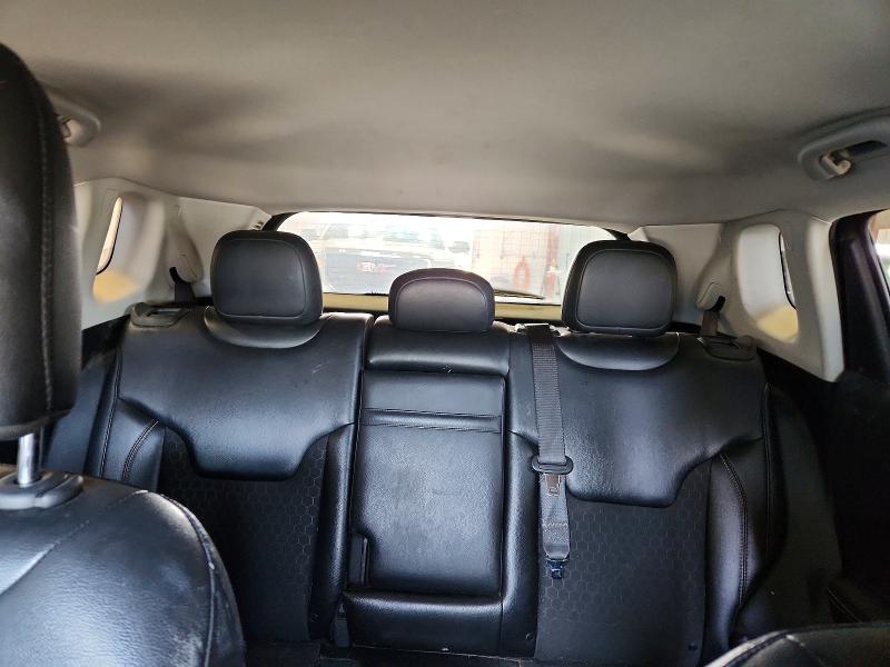 64388646 :رقم المزاد ، 3C4NJDBB1JT479915 vin ، 2018 Jeep Compass مزاد بيع