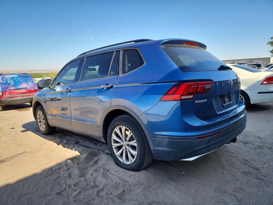 63210946 :رقم المزاد ، 3VV0B7AXXKM006145 vin ، 2019 Volkswagen Tiguan مزاد بيع