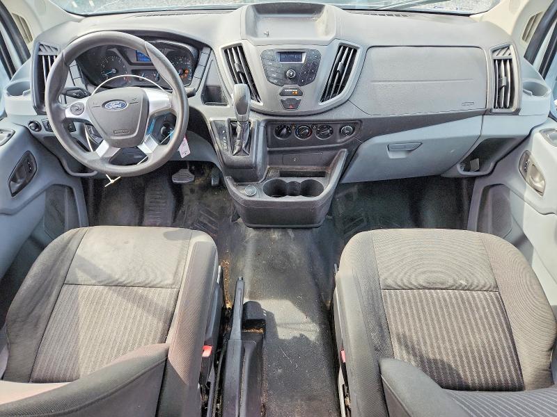 64808236 :رقم المزاد ، 1FTYR1ZM2HKA77733 vin ، 2017 Ford Transit مزاد بيع