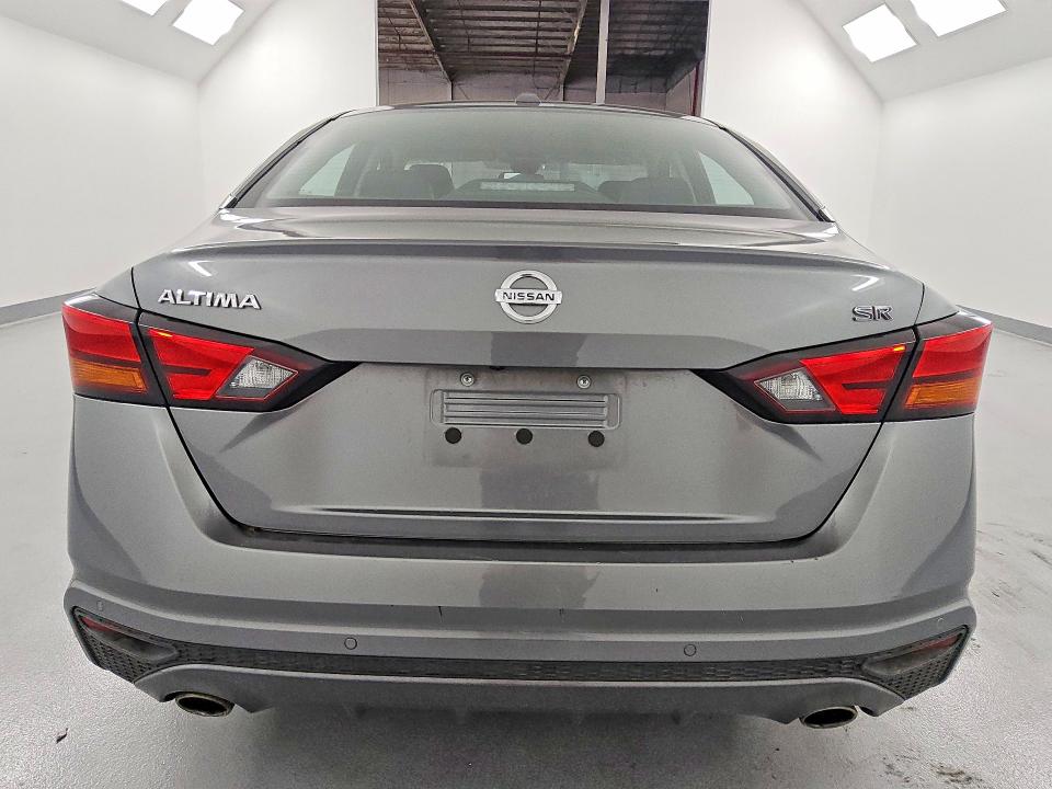 63614856 :رقم المزاد ، 1N4BL4CV0MN417924 vin ، 2021 Nissan Altima مزاد بيع