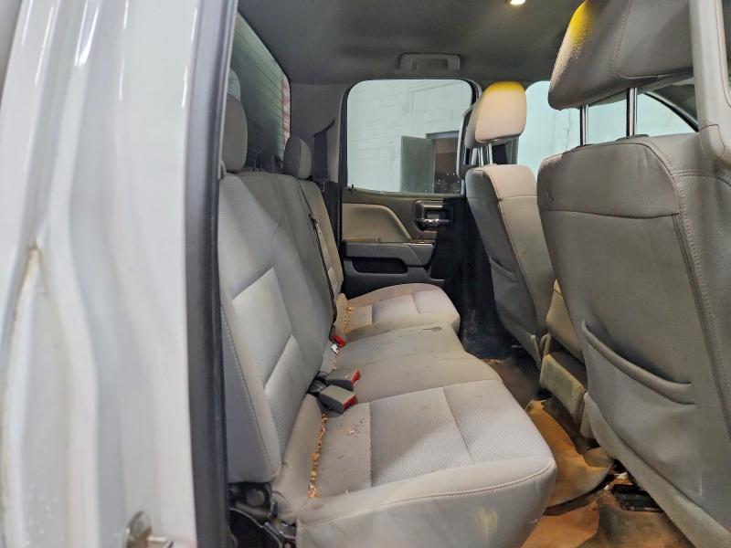 65660386 :رقم المزاد ، 1GCVKNEH4JZ326800 vin ، 2018 Chevrolet Silverado مزاد بيع
