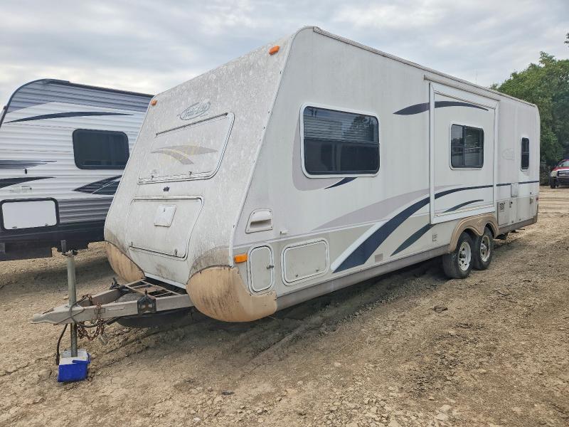 65653506 :رقم المزاد ، 4WY200M2631082826 vin ، 2003 Rvis Recreational Vehicle (rv) مزاد بيع