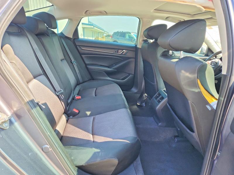 67224096 :رقم المزاد ، 1HGCV1F41KA155279 vin ، 2019 Honda Accord مزاد بيع