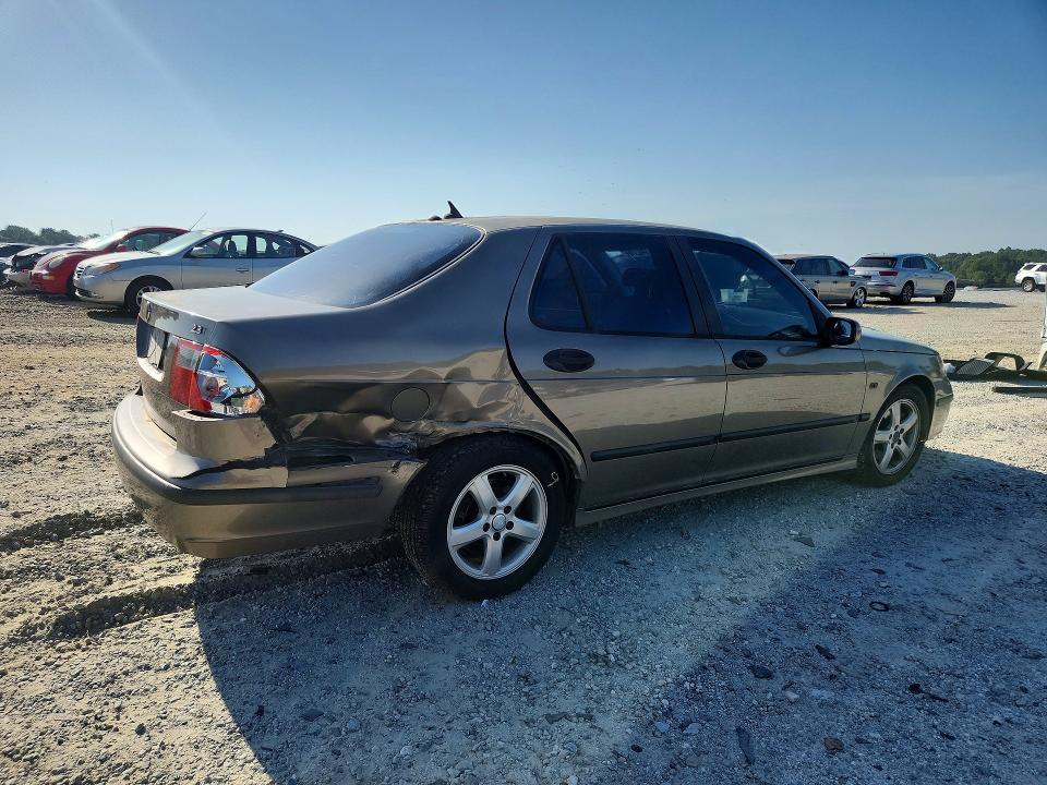 2004 Saab 9-5 მანქანა იყიდება აუქციონზე, vin: YS3ED49A443501547, აუქციონის ნომერი: 65114276