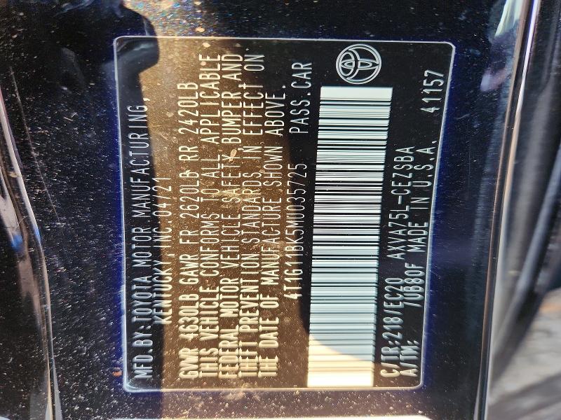 63904286 :رقم المزاد ، 4T1G11BK5MU035725 vin ، 2021 Toyota Camry مزاد بيع