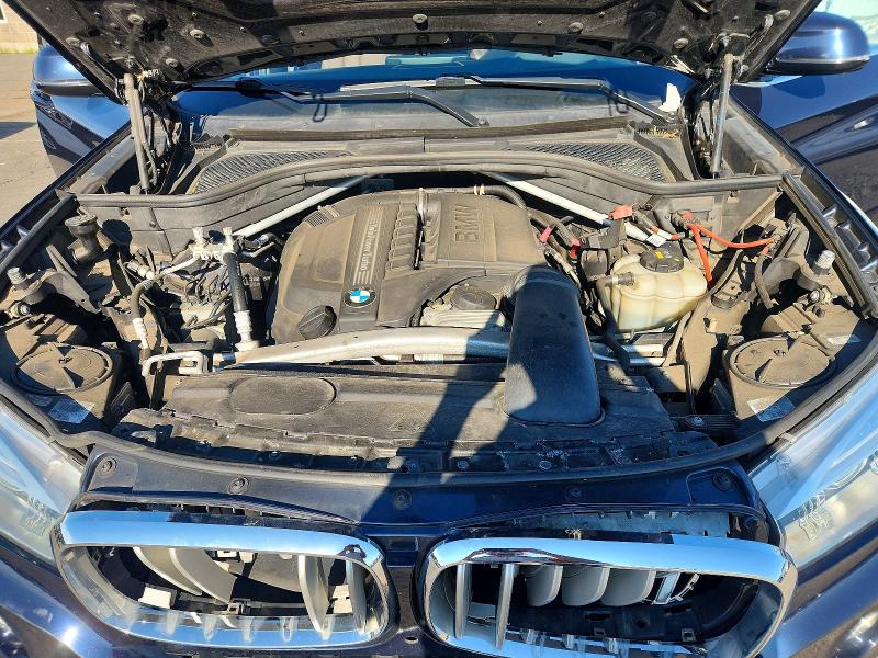63560376 :رقم المزاد ، 5UXKR0C57J0X84280 vin ، 2018 Bmw X5 مزاد بيع