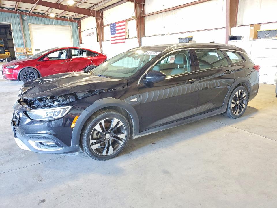 Продаж на аукціоні авто 2018 Buick Regal Tourx, vin: W04GV8SX2J1052051, номер лоту: 64215726