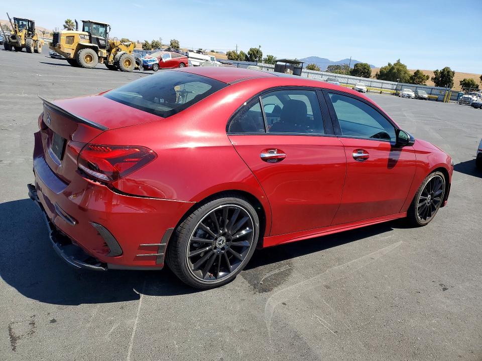Продаж на аукціоні авто 2020 Mercedes-benz A, vin: W1K3G4EB0LJ235187, номер лоту: 64802966