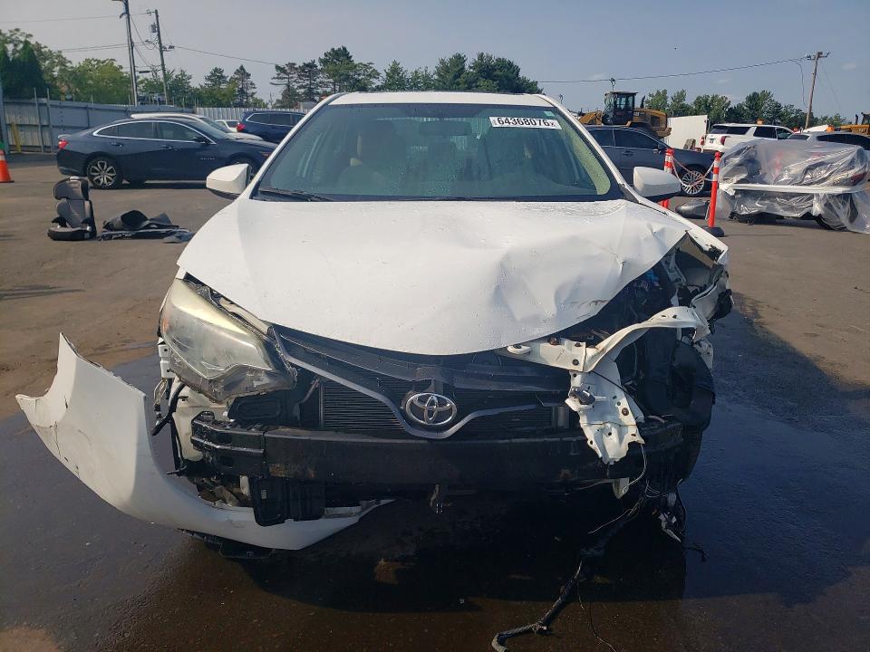 64368076 :رقم المزاد ، 2T1BURHE9GC590586 vin ، 2016 Toyota Corolla مزاد بيع