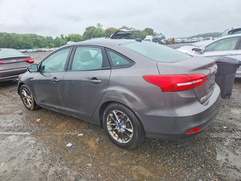 65041726 :رقم المزاد ، 1FADP3F26FL243168 vin ، 2015 Ford Focus مزاد بيع