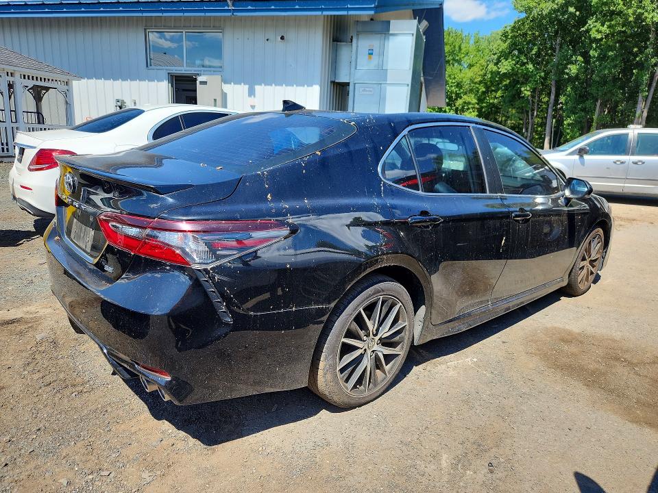 Продажа на аукционе авто 2022 Toyota Camry, vin: 4T1G11AK7NU644432, номер лота: 65087886