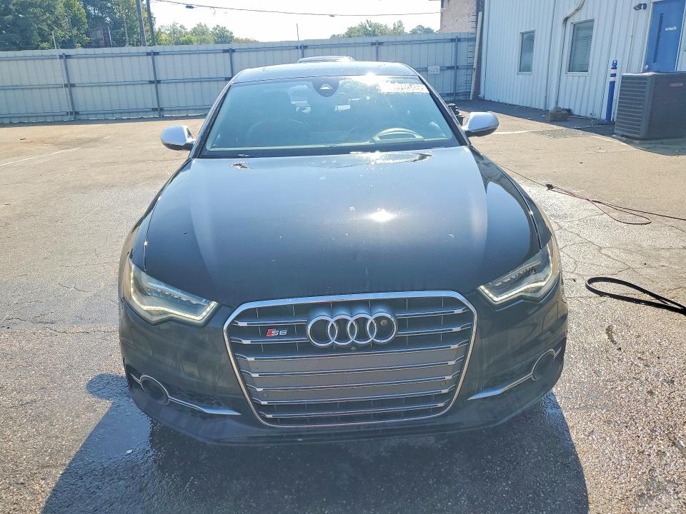 64776546 :رقم المزاد ، WAUJ2AFC1DN037375 vin ، 2013 Audi S6 مزاد بيع