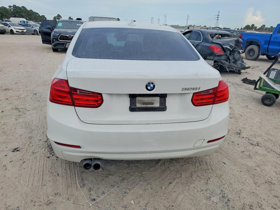 Продаж на аукціоні авто 2013 Bmw 328, vin: WBA3A5G59DNP23716, номер лоту: 63740436