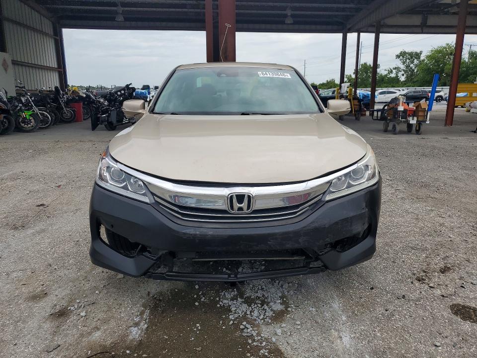 64139846 :رقم المزاد ، 1HGCR2F02GA001971 vin ، 2016 Honda Accord مزاد بيع