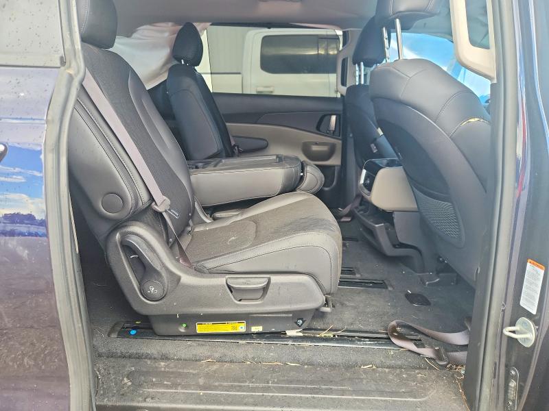 63492976 :رقم المزاد ، KNDNC5K33S6544168 vin ، 2025 Kia Carnival مزاد بيع