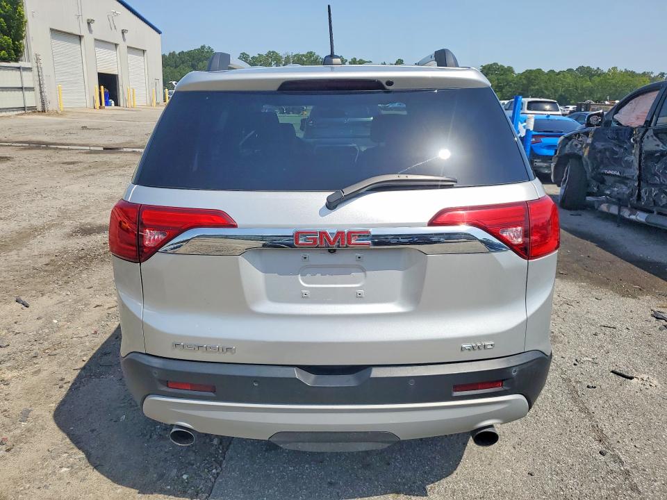 65443556 :رقم المزاد ، 1GKKNULS4HZ180318 vin ، 2017 Gmc Acadia مزاد بيع