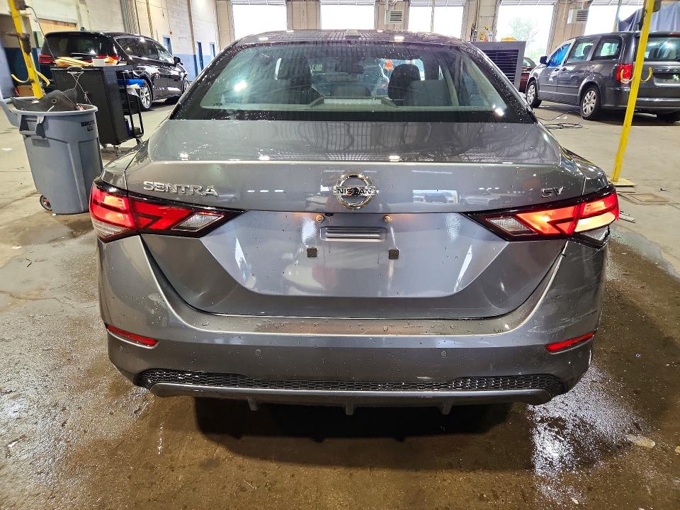 61450366 :رقم المزاد ، 3N1AB8CVXNY271684 vin ، 2022 Nissan Sentra مزاد بيع