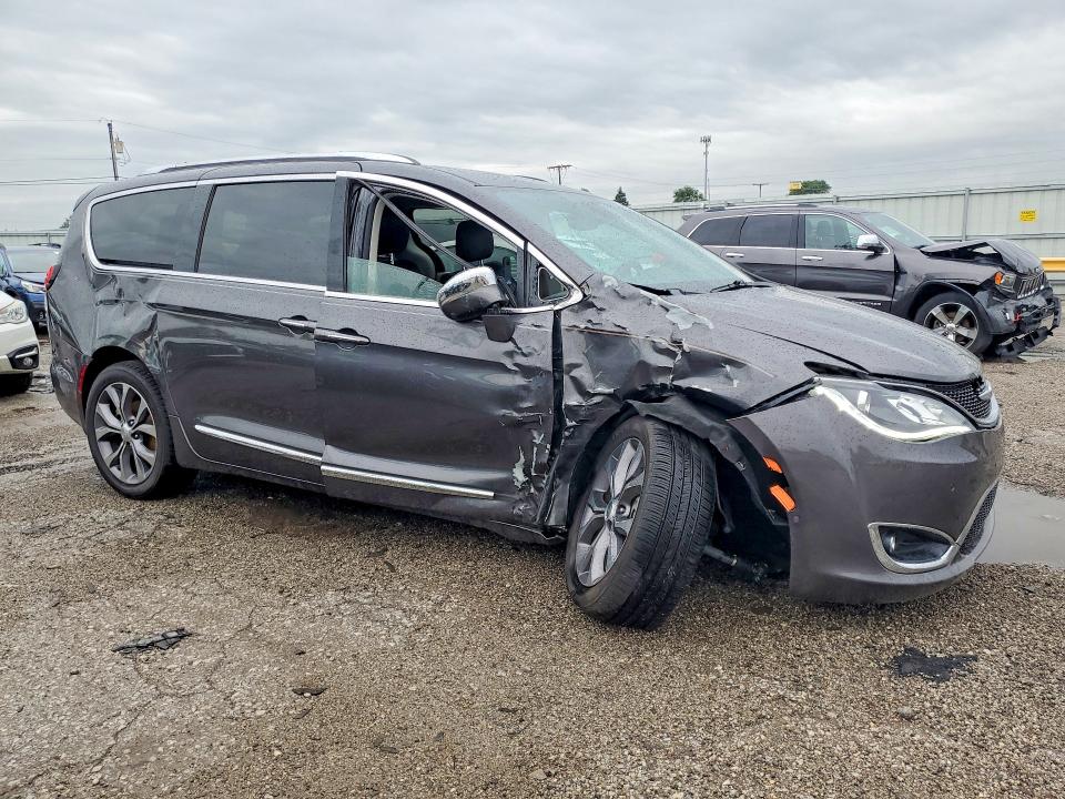 64729466 :رقم المزاد ، 2C4RC1GG2LR217356 vin ، 2020 Chrysler Pacifica مزاد بيع