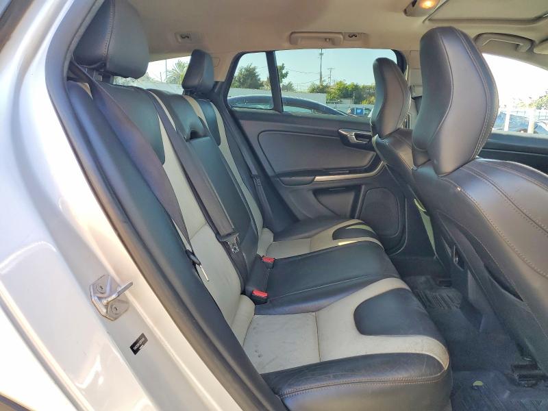 Продаж на аукціоні авто 2016 Volvo V60 Cross Country, vin: YV4612HK5G1017449, номер лоту: 64684056