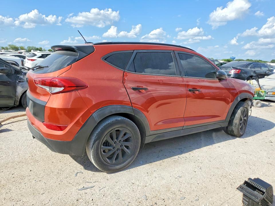 Продажа на аукционе авто 2017 Hyundai Tucson, vin: KM8J33A46HU264354, номер лота: 64304446