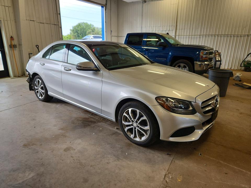 66279016 :رقم المزاد ، 55SWF4KB3GU172659 vin ، 2016 Mercedes-benz C مزاد بيع