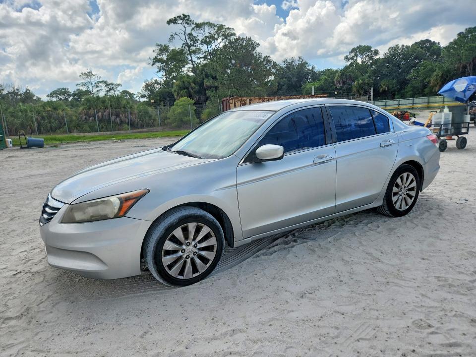 Продажа на аукционе авто 2012 Honda Accord, vin: 1HGCP2F33CA215426, номер лота: 65133936