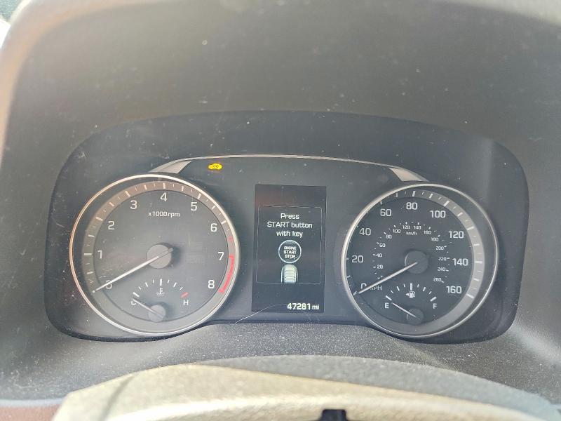 65960956 :رقم المزاد ، 5NPD84LF0HH072624 vin ، 2017 Hyundai Elantra مزاد بيع