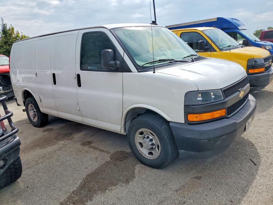 60961056 :رقم المزاد ، 1GCWGAFP1K1367549 vin ، 2019 Chevrolet Express G2500 مزاد بيع