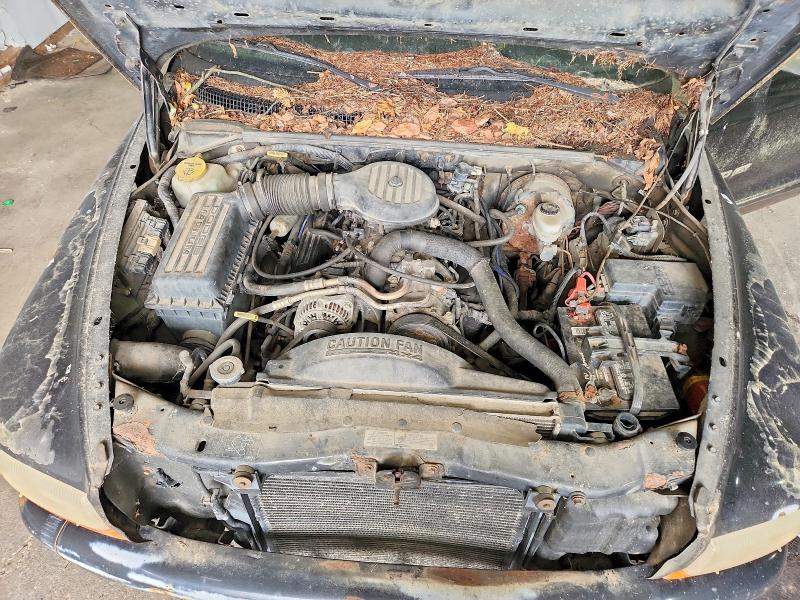 64857416 :رقم المزاد ، 1B4HS28Y5WF153589 vin ، 1998 Dodge Durango مزاد بيع