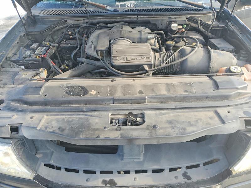 65055226 :رقم المزاد ، 5LTEW05A22KJ02300 vin ، 2002 Lincoln Blackwood مزاد بيع