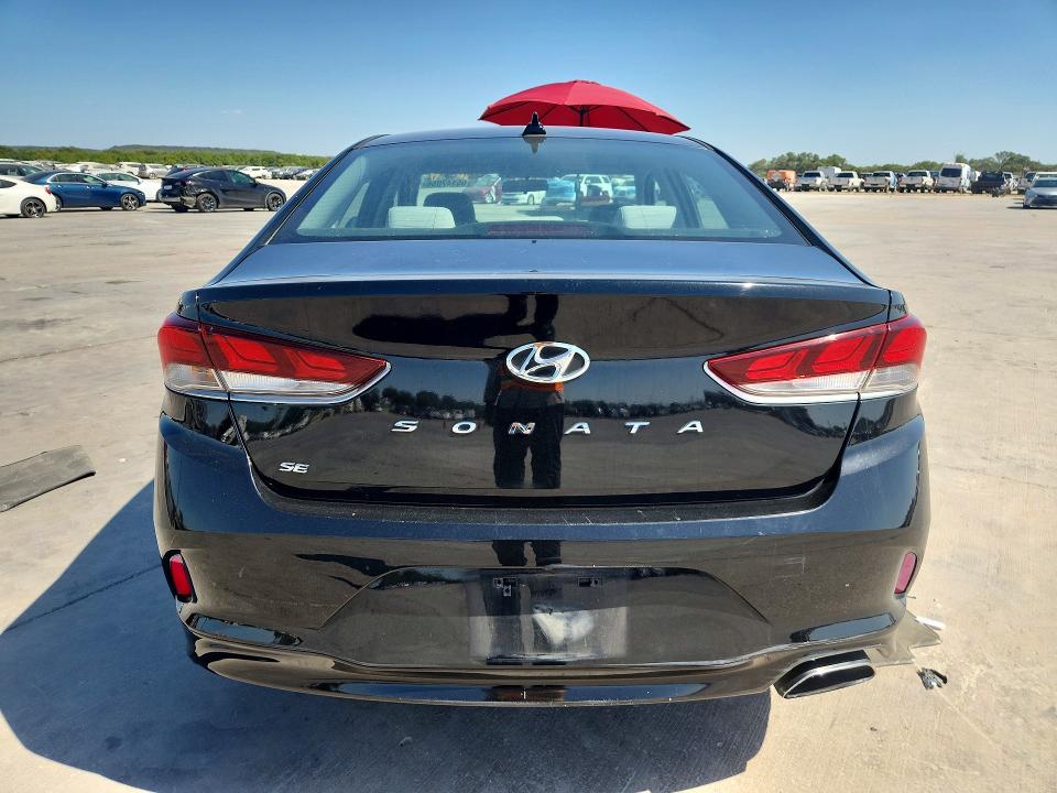 2018 Hyundai Sonata მანქანა იყიდება აუქციონზე, vin: 5NPE24AFXJH626721, აუქციონის ნომერი: 65147056