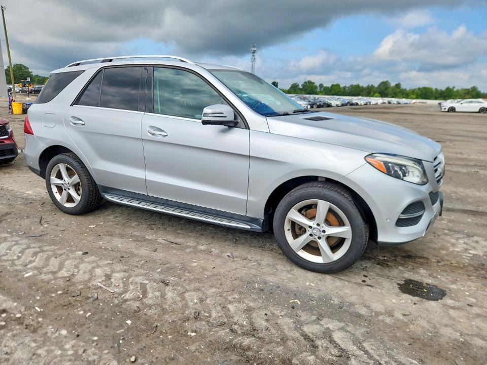 63097786 :رقم المزاد ، 4JGDA5HB8HA815016 vin ، 2017 Mercedes-benz Gle مزاد بيع
