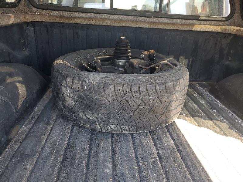 2001 Dodge Dakota მანქანა იყიდება აუქციონზე, vin: 1B7HG2AN01S280027, აუქციონის ნომერი: 63763966