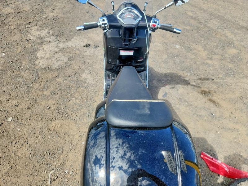 63985406 :رقم المزاد ، ZAPMD39MXP5200182 vin ، 2023 Vespa Gts/sei Giorni مزاد بيع