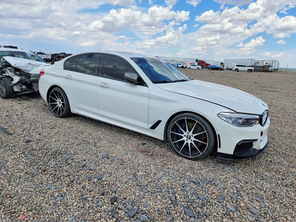 64343436 :رقم المزاد ، WBAJB9C54JB035377 vin ، 2018 Bmw M550xi مزاد بيع