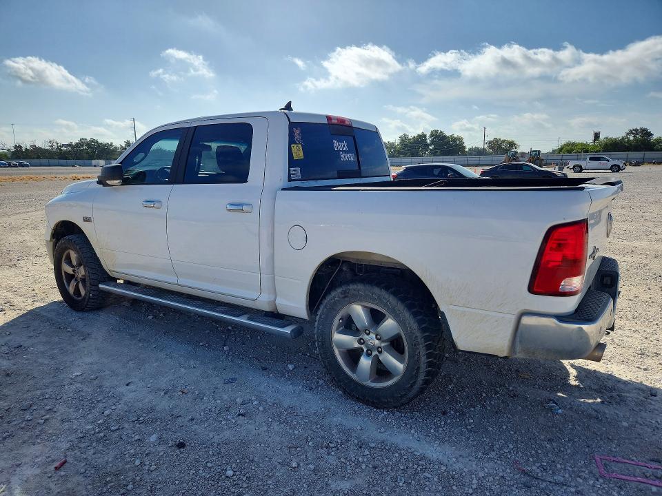 66046036 :رقم المزاد ، 1C6RR7LT0FS717952 vin ، 2015 Ram 1500 مزاد بيع