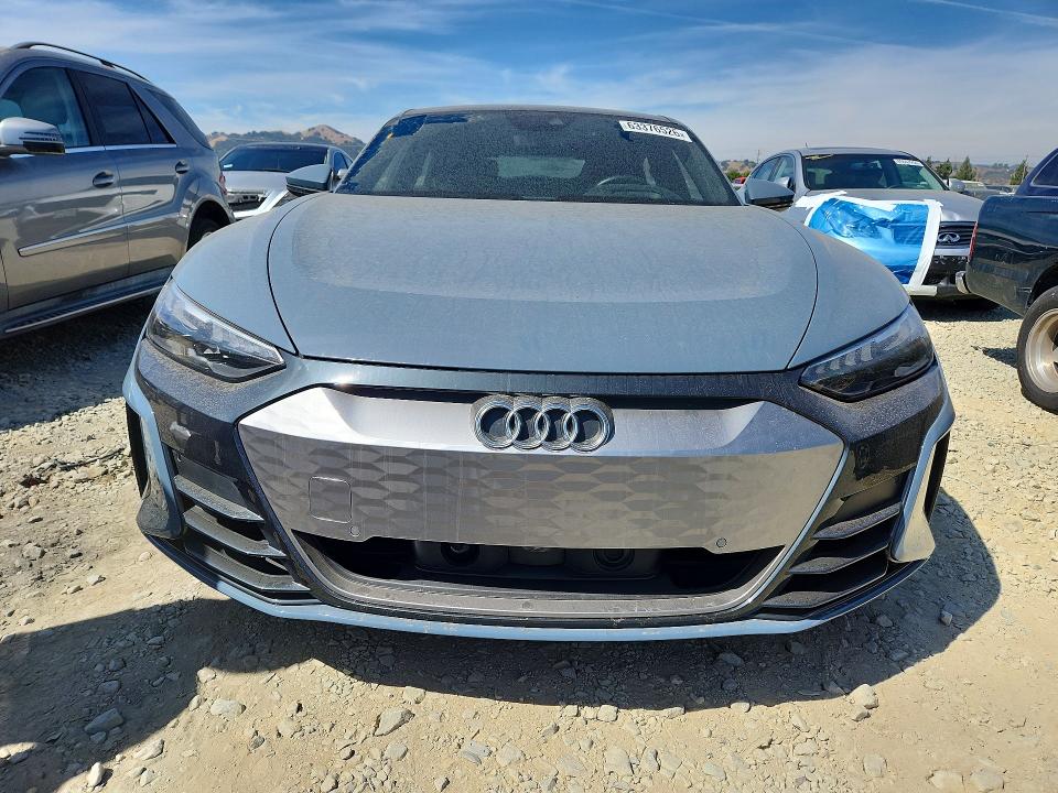 Aukcja sprzedaży 2022 Audi E-tron Gt, vin: WAUDJBFW4N7003873, numer aukcji: 63376526